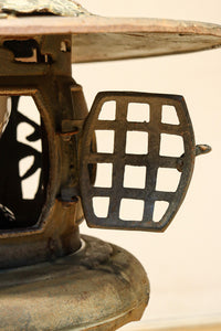 Antique tool (Iron lantern) DC8541