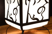 趣きある「火の用心」文字が浮かぶ鉄行灯(あんどん) DC8551