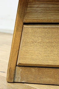 初入荷の小引き出し、引き戸付きの珍品踏み台 DC8567