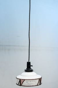 朱のセル装飾が雅な透かし模様入り電笠 DC8572