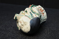 ふくよかなお顔立ちの縁起の良いお多福の置物(木箱付き) DC8602