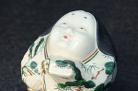 ふくよかなお顔立ちの縁起の良いお多福の置物(木箱付き) DC8602