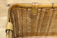 使い馴染んだ味わいある竹製角カゴ DC8628