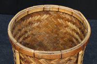 温かみある色彩に風情溢れる網代編みの丸カゴ DC8629