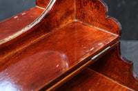 可愛らしい絵柄が上品な鏡台を兼ねた化粧箱 DC8630