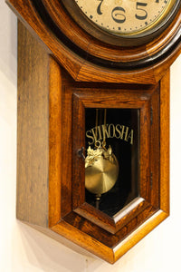 温かみある風合いに包まれたSEIKO社の振り子時計 DC8648