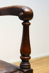 Antique chair DC8677