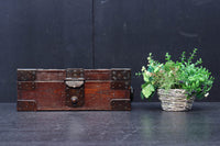 Antique tool box (Senryobako) DC8695
