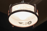 落ち着いた雰囲気のある木製フレームの電笠 DC8710