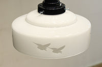 鳥の透かし模様が引き立つシンプルで温かみのある電笠 DC8711