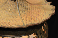 月蔓の透かし絵や青波海模様で風情ある球型吊り灯籠 DC8732