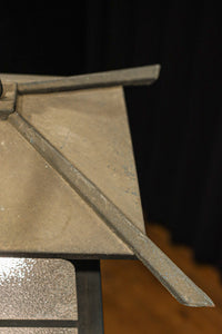 ダイヤガラス窓で煌びやかな角型吊り灯籠 DC8735