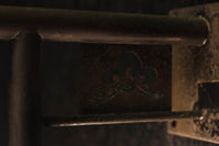 花柄透かし絵金具で趣き溢れるブラケット DC8754