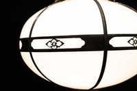 可愛らしい菊菱装飾金具を纏う雪洞型の電笠 DC8757