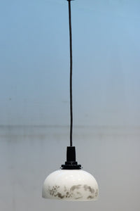 和柄模様を施した風情あるお椀型電笠 DC8758