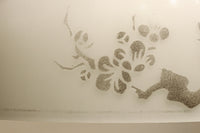 和柄模様を施した風情あるお椀型電笠 DC8758