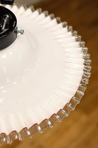 珍品‼下から見上げると赤の縁取りがモダンに輝く素敵な電笠 DC8761