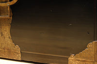 黒漆と繊細な模様入り装飾金具で風情ある挟み箱 DC8766