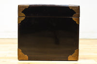 黒漆と繊細な模様入り装飾金具で風情ある挟み箱 DC8766