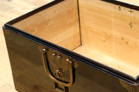 黒漆と繊細な模様入り装飾金具で風情ある挟み箱 DC8766