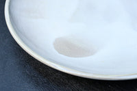 淡く色づく御本の模様が浮かぶ粉引大皿(共箱付き) DC8778