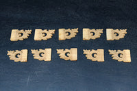 Set of 5 small carved ornaments DC8841ab