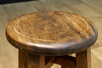 座面の杢目に時代の味わい溢れるスツール DC8843a-e 在庫(a:1 b:1 c:1 d:1 e:1)脚