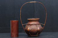 大きな持ち手と籠目模様で華のある花カゴ DC8855 在庫1組