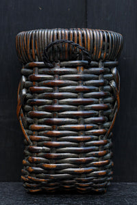 一輪挿しに!! 小型サイズの竹編み花カゴ DC8860 在庫1組