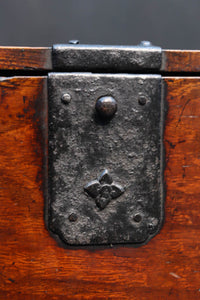 時代の風合いが味わいのある硯箱(鍵付き) DC8879