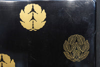 蒔絵の紋様が描かれた格調ある硯箱(共箱付き) DC8881