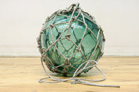 気泡入りの和ガラス球を縄で包んだ浮き球 DC8883