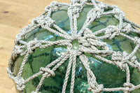 気泡入りの和ガラス球を縄で包んだ浮き球 DC8883