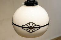 味わい深い菊菱装飾金具をまとうお椀型電笠 DC8894