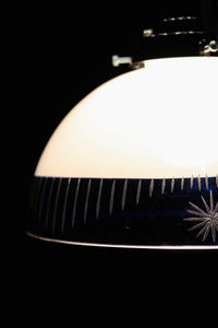 大正浪漫!! 鮮やかな青色ガラスが映える乳白ガラス切子の電笠 DC8895