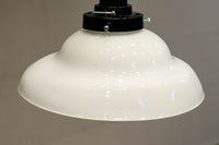 ふんわりと丸みを帯びた愛嬌のある電笠 DC8900