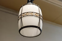 朱セルの和柄帯装飾でレトロな面持ちの電笠 DC8904