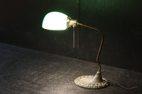 グリーン笠で和モダンな雰囲気ある電気スタンド DC8906