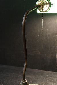 グリーン笠で和モダンな雰囲気ある電気スタンド DC8906