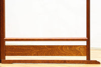 穏やかな色彩で風情溢れるフック付きの衣桁 DC8909