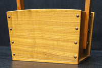 温かみのある木地色の持ち手付き炭入れ DC8915