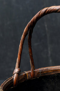 味わいある風合いの竹編みカゴの炭入れ DC8917