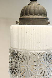 昭和レトロ!! 煌びやかなプレスガラス装飾が映える円柱型のブラケット DC8937