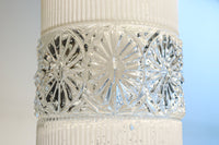 昭和レトロ!! 煌びやかなプレスガラス装飾が映える円柱型のブラケット DC8937