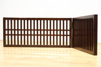 角太格子造りで貫録ある二つ折り帳場格子 DC8946