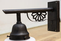 菊の花の透かし模様金具で和の面持ちあるブラケット DC8947