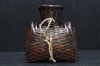 一輪挿しに!! 小型の壁掛け竹編み花カゴ DC8954