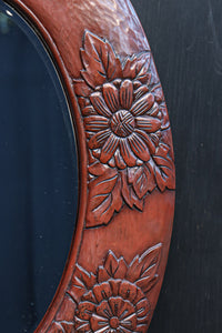 美しい花彫刻が華やかな鎌倉彫の壁掛け鏡 DC8956