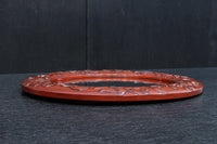 朱漆の花柄で華やかな面持ちの鎌倉彫の壁掛け鏡 DC8957