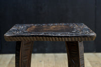 桜模様で華やいだ魅力的な面持ちの軽井沢彫りの花台 DC8962